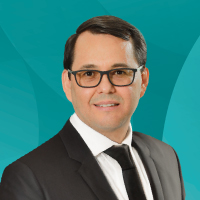 Dr. Mauro Barrantes