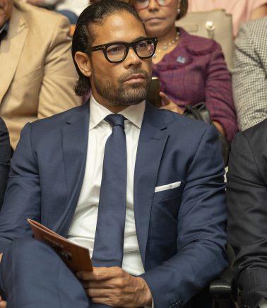 _a744597